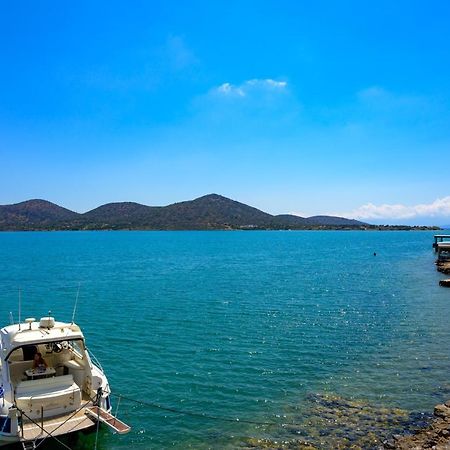 Апартаменты Marilena Seaside House Элунда Экстерьер фото