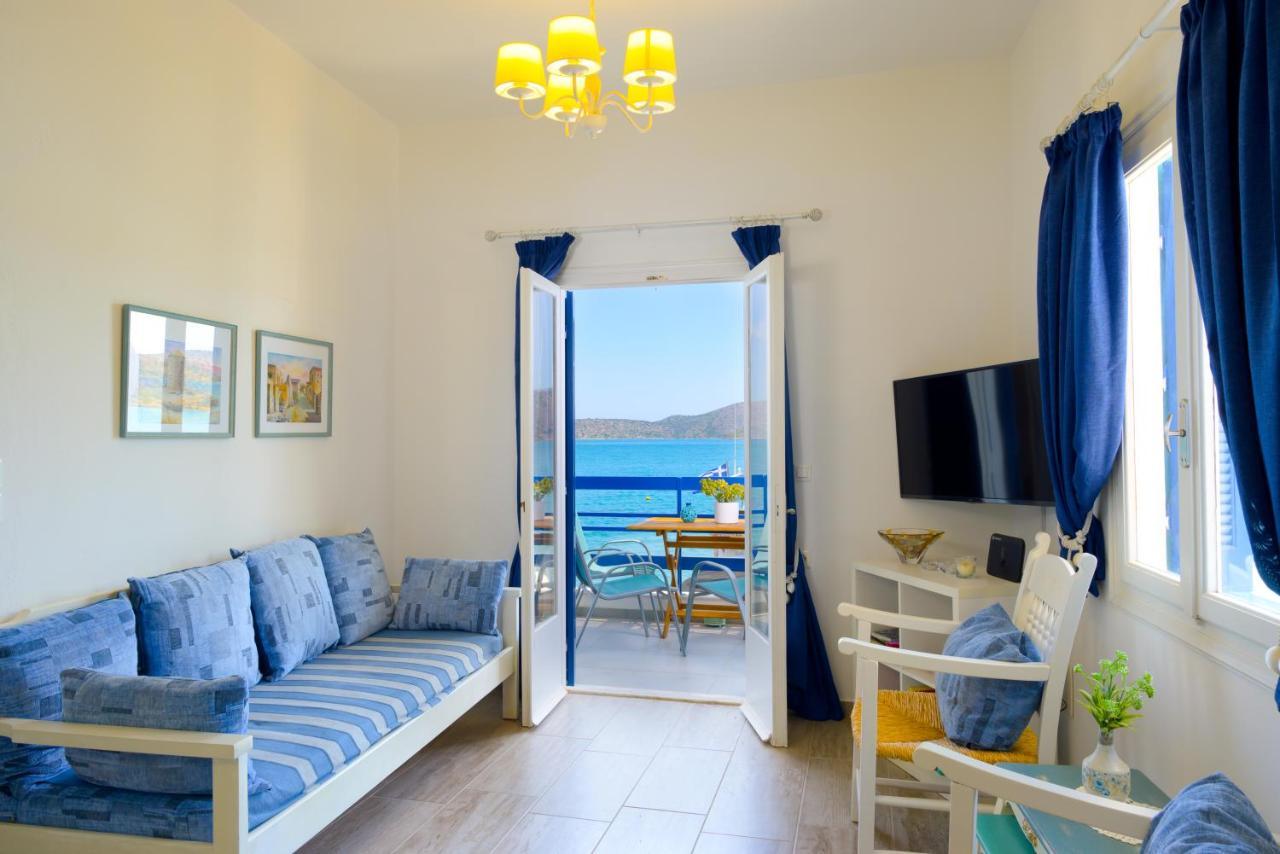 Апартаменты Marilena Seaside House Элунда Экстерьер фото